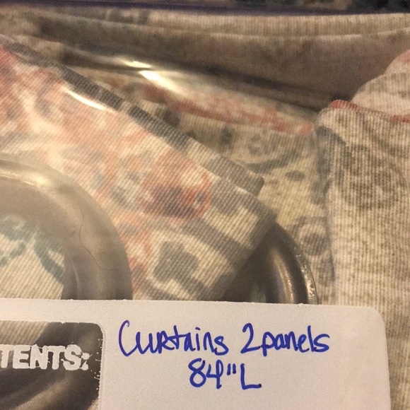 Curtains - Picture 3 of 8